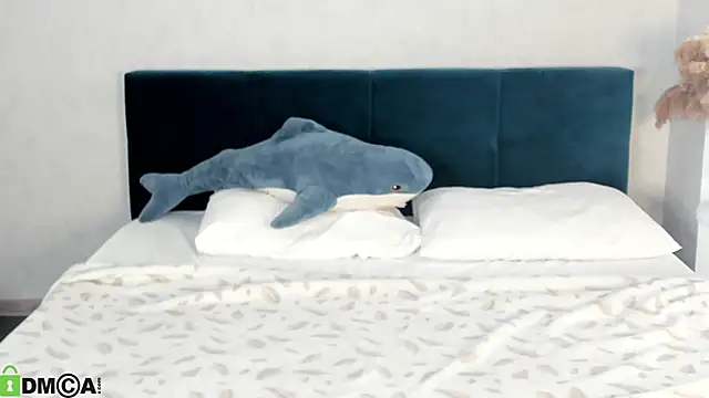 Snapshot of Esme_Runn chatting on 05-04-26, 03:13 Esme Runn online show from 05-04-26, 03:13