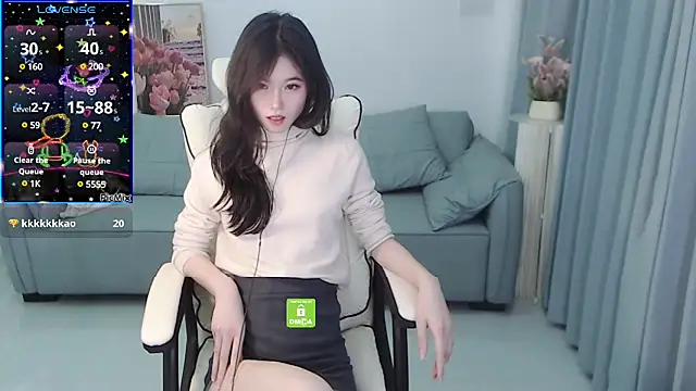 Snapshot of YiJin-a chatting on 12-26-24, 03:10 YiJin-a online show from 12-26-24, 03:10