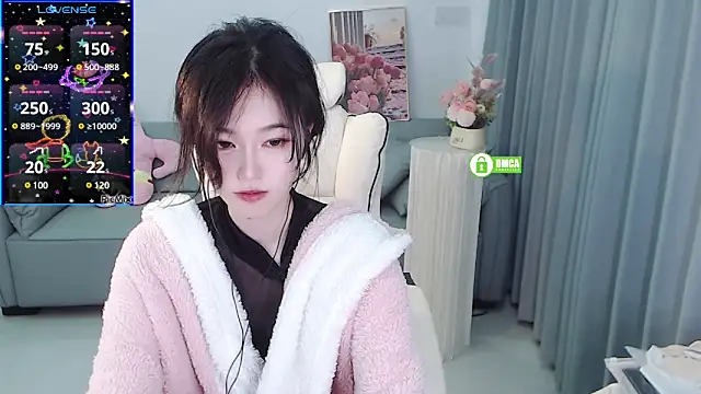 Snapshot of YiJin-a chatting on 01-20-25, 02:14 YiJin-a online show from 01-20-25, 02:14