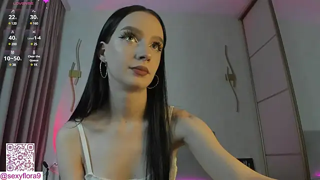 Snapshot of flora_off chatting on 02-06-25, 06:40 flora off online show from 02-06-25, 06:40