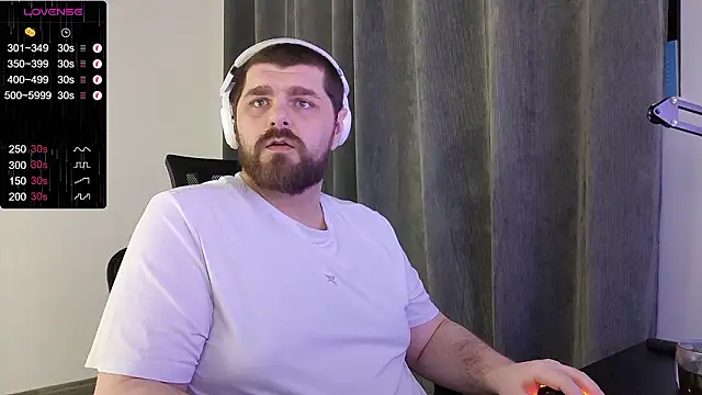 Snapshot of KingMarti chatting on 02-08-26, 02:48 KingMarti online show from 02-08-26, 02:48