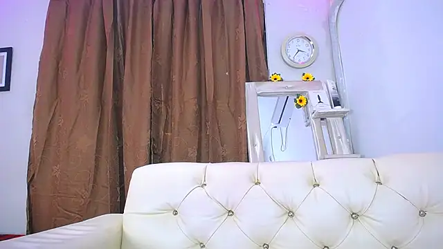 alaia 03 online show from 03-08-25, 03:24