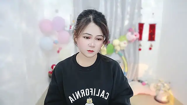 Fan ting online show from 04-25-26, 05:43