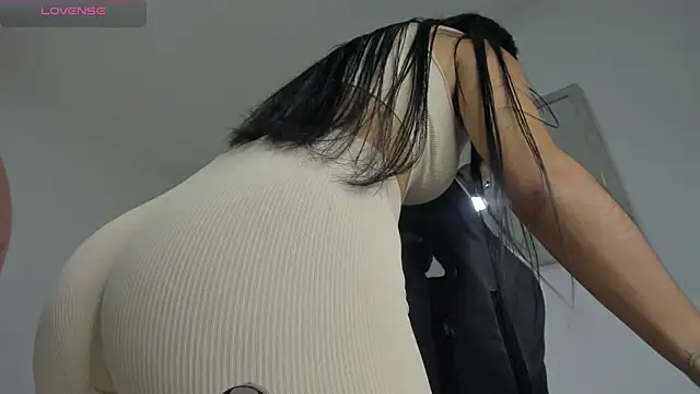 Snapshot of evelin_leroy chatting on 03-07-26, 12:13 evelin leroy online show from 03-07-26, 12:13