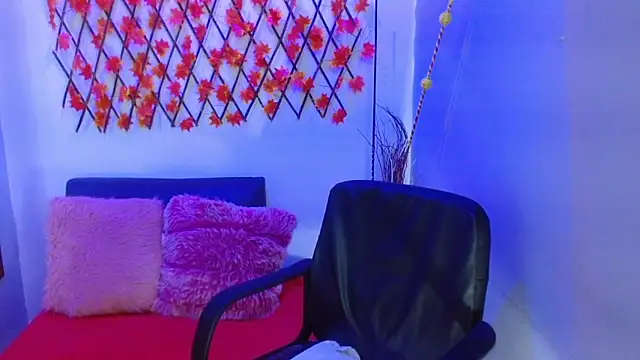 Snapshot of Diana_serna chatting on 01-17-25, 02:50 Diana serna online show from 01-17-25, 02:50