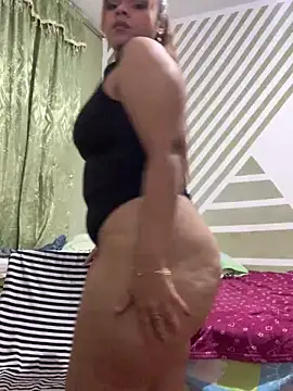 Evabigass online show from 12-16-24, 05:11