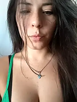 Snapshot of Alma-Mora chatting on 02-16-25, 07:16 Alma-Mora online show from 02-16-25, 07:16