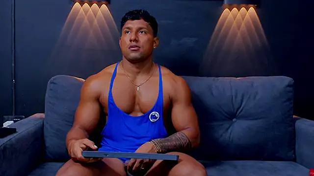 CallumMuscle online show from 02-11-25, 04:55