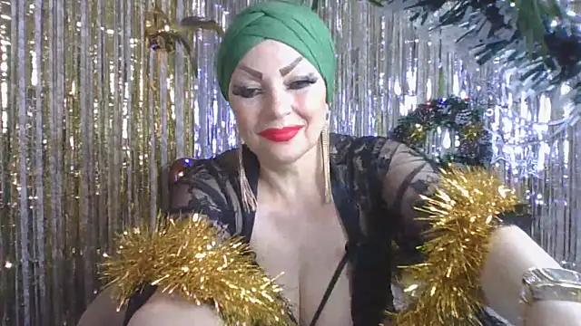 Snapshot of Izabella_gold chatting on 12-26-24, 08:07 Izabella gold online show from 12-26-24, 08:07