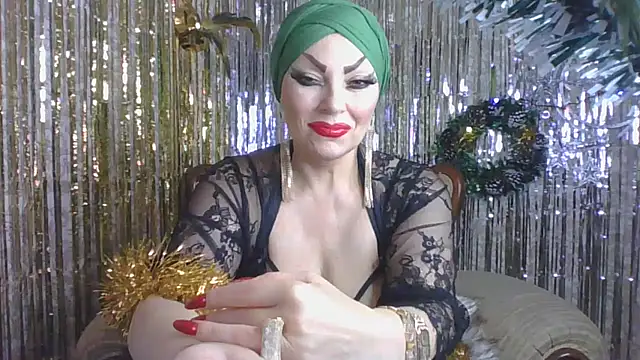 Snapshot of Izabella_gold chatting on 12-26-24, 11:46 Izabella gold online show from 12-26-24, 11:46