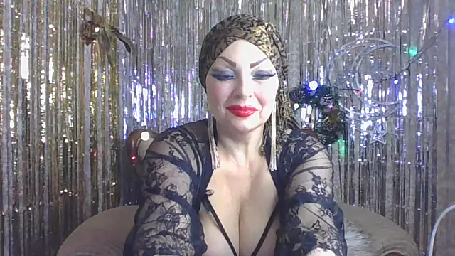 Snapshot of Izabella_gold chatting on 01-19-25, 02:28 Izabella gold online show from 01-19-25, 02:28