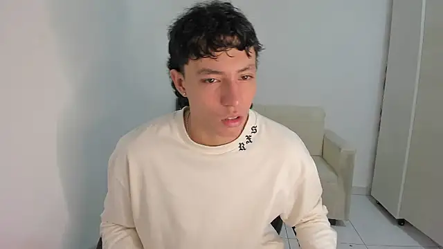 enzo sloran online show from 03-09-26, 06:23