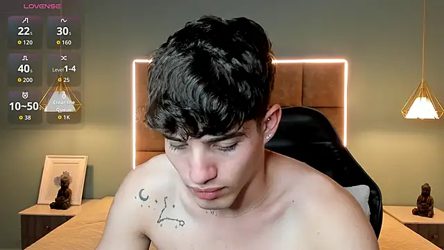 AlejooTwink online show from 05-20-26, 07:03