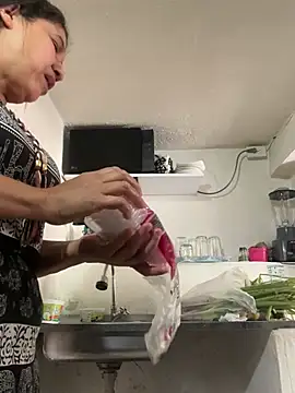 siri duque online show from 04-23-26, 02:30