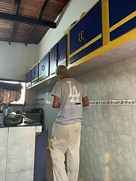 Leo bunny hot online show from 11-03-25, 07:26