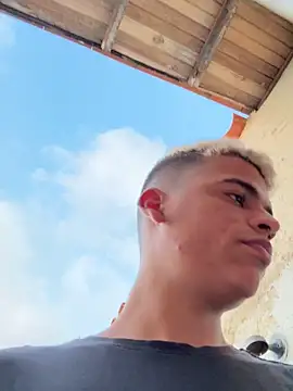 Leo bunny hot online show from 04-01-26, 10:29