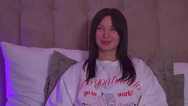 AlexandraBloom online show from 01-27-25, 12:33