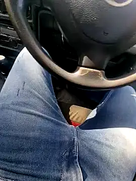 Snapshot of vivanpraj999 chatting on 01-12-25, 08:04 vivanpraj999 online show from 01-12-25, 08:04