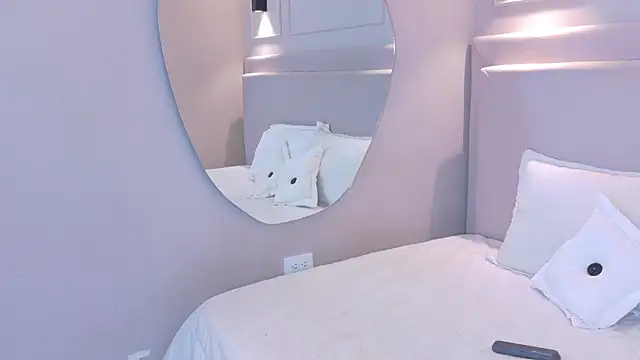 AnabelleRay online show from 12-13-25, 07:53