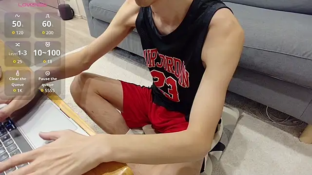 Snapshot of kimkim123123 chatting on 02-17-25, 12:27 kimkim123123 online show from 02-17-25, 12:27