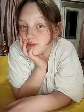 Snapshot of Aria__Dark chatting on 10-25-25, 08:25 Aria  Dark online show from 10-25-25, 08:25