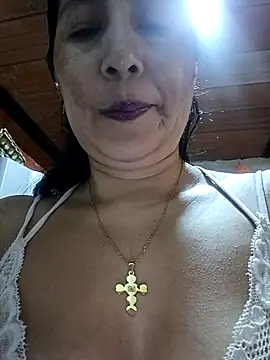 Snapshot of Megan_jennerr chatting on 05-08-26, 03:39 Megan jennerr online show from 05-08-26, 03:39