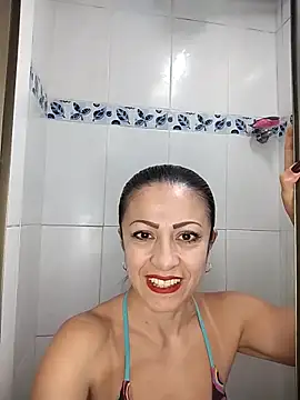Snapshot of Venus-Wood chatting on 03-16-25, 08:32 Venus-Wood online show from 03-16-25, 08:32