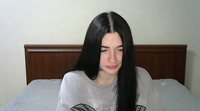 Liana diva online show from 02-28-25, 10:50