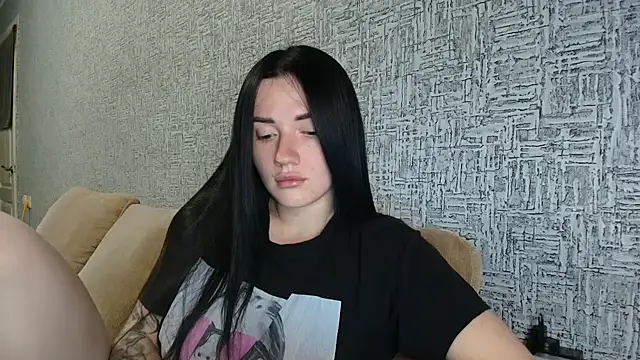 Liana diva online show from 04-21-26, 04:45