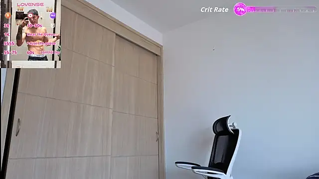 Cristopher23  online show from 07-22-26, 05:49