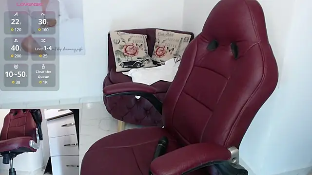 Snapshot of Serenay_ chatting on 12-23-24, 02:56 Serenay  online show from 12-23-24, 02:56