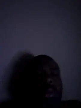 Snapshot of SLOWSTRO chatting on 03-04-25, 11:29 SLOWSTRO online show from 03-04-25, 11:29