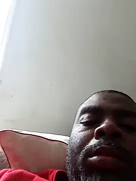 Snapshot of SLOWSTRO chatting on 03-21-25, 06:18 SLOWSTRO online show from 03-21-25, 06:18