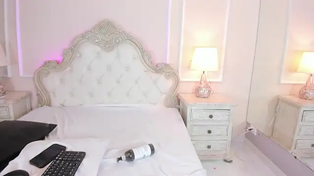 SamanthaPierce online show from 11-23-25, 12:49