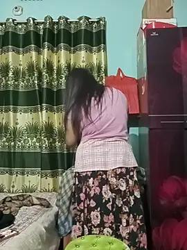 Snapshot of Sumi-roy chatting on 05-12-26, 02:36 Sumi-roy online show from 05-12-26, 02:36