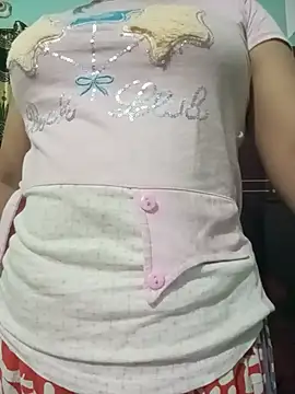 Snapshot of Sumi-roy chatting on 05-29-26, 03:21 Sumi-roy online show from 05-29-26, 03:21