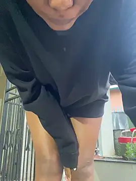 BeautyAuroa online show from 02-17-25, 04:20