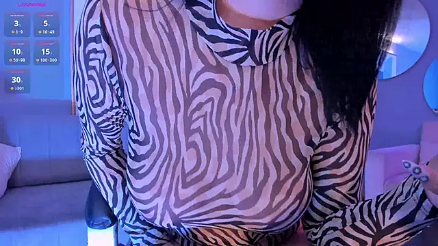 Snapshot of MaddisonLowe chatting on 02-08-25, 07:26 MaddisonLowe online show from 02-08-25, 07:26