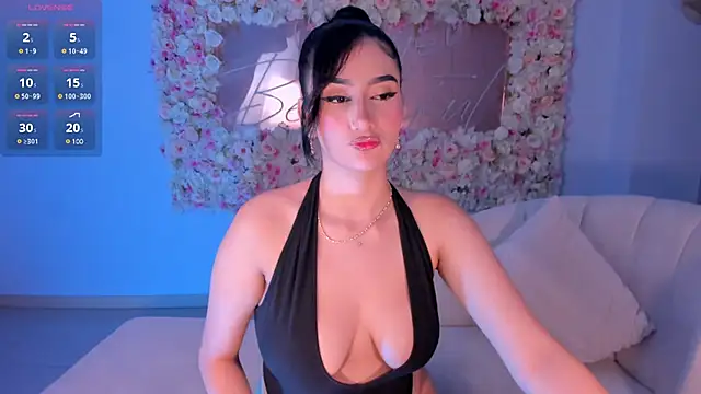 Snapshot of MaddisonLowe chatting on 02-19-25, 07:17 MaddisonLowe online show from 02-19-25, 07:17