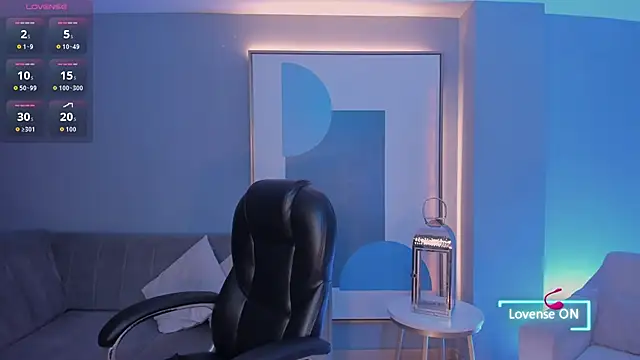 Snapshot of MaddisonLowe chatting on 11-08-25, 04:34 MaddisonLowe online show from 11-08-25, 04:34