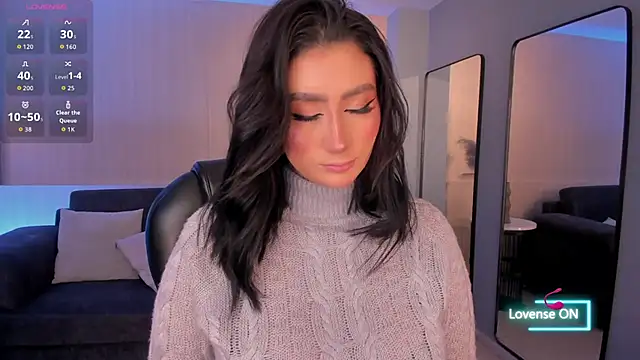 MaddisonLowe online show from 12-20-25, 04:08