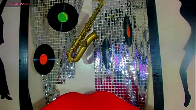 Snapshot of Hellen_moons__ chatting on 01-25-25, 04:02 Hellen moons online show from 01-25-25, 04:02