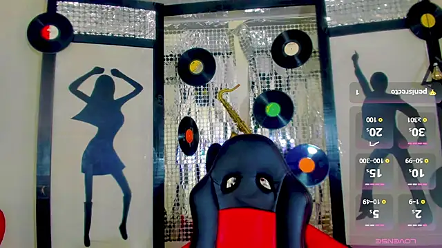 Snapshot of Hellen_moons__ chatting on 02-04-25, 03:44 Hellen moons online show from 02-04-25, 03:44