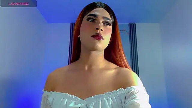 Snapshot of Hellen_moons__ chatting on 03-18-25, 07:20 Hellen moons online show from 03-18-25, 07:20