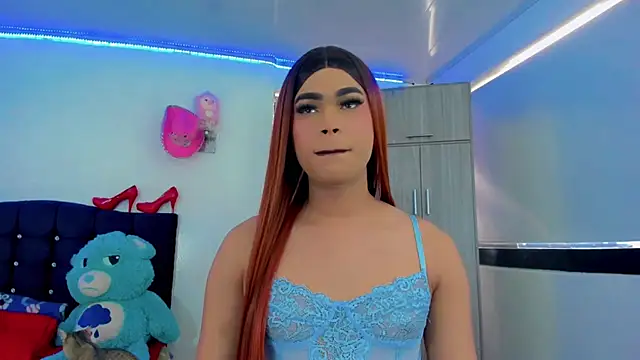 Snapshot of Hellen_moons__ chatting on 10-25-25, 02:13 Hellen moons online show from 10-25-25, 02:13