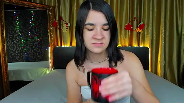  Polly Love  online show from 11-28-25, 07:11