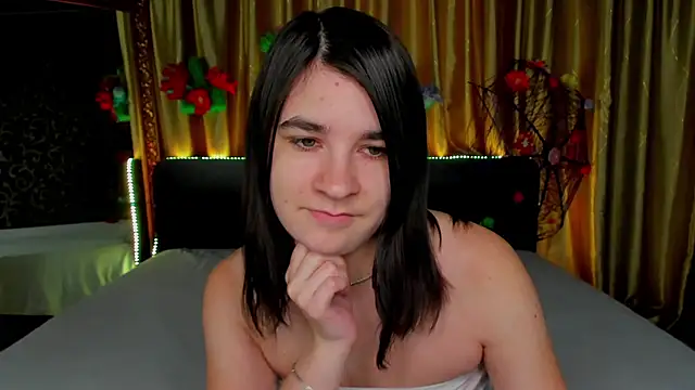  Polly Love  online show from 03-11-26, 07:03