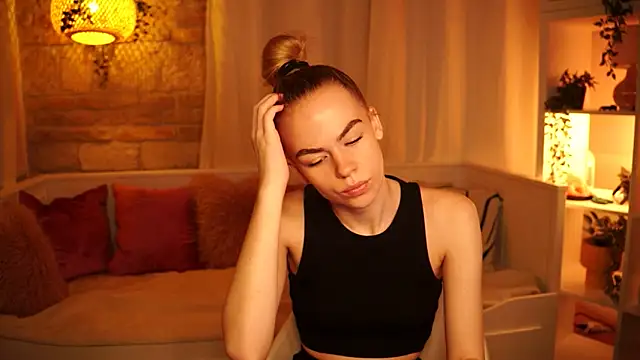 sn0w barbie online show from 12-10-24, 12:16