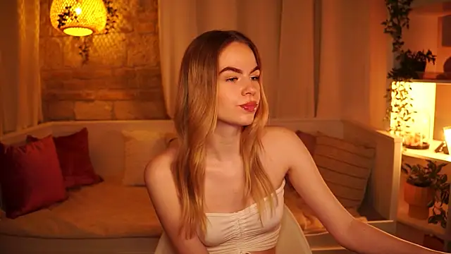 sn0w barbie online show from 01-15-25, 02:35