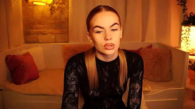 sn0w barbie online show from 02-24-25, 12:16